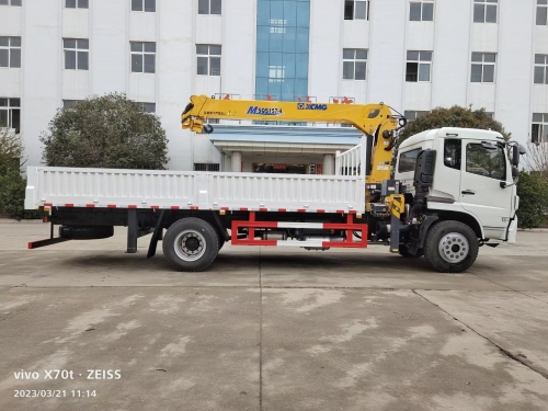 Манипулятор 6.3т  4*2 DONGFENG